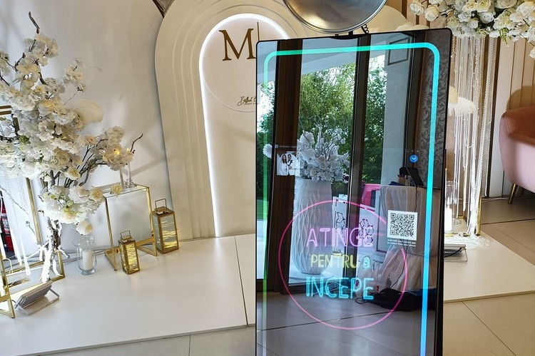 Rainbow magic mirror - oglindă foto