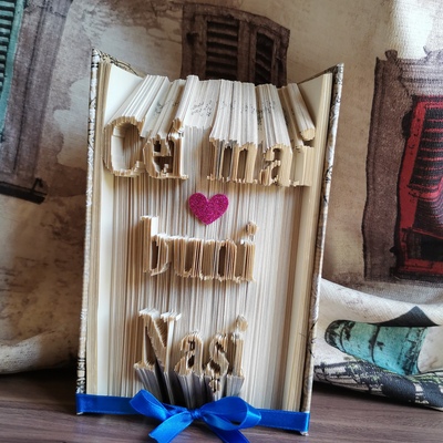 Cadouri Handmade - cărți sculptate 