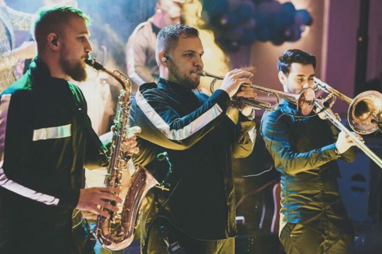 FUNKY BAND