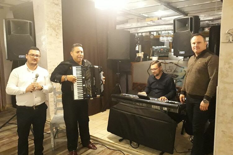 Mystic Band & Dj Criss