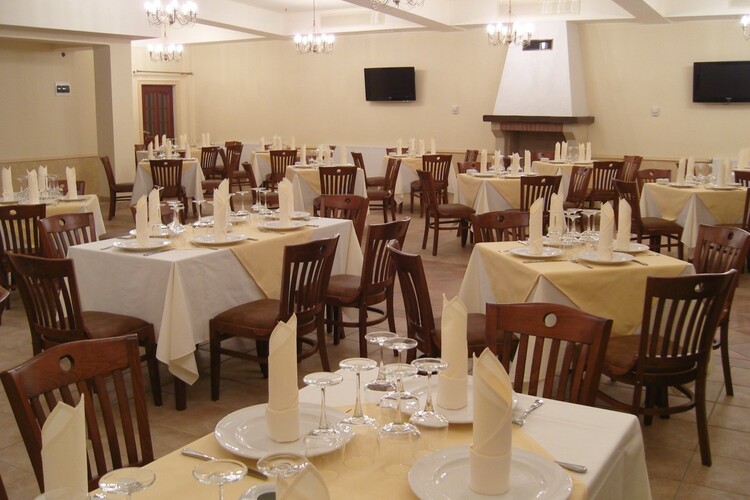 Hotel Restaurant GARDEN Club Brasov