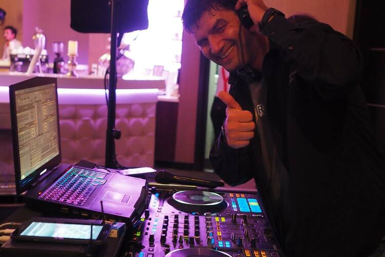 Dj Evo - Dj Nunta - Dj Corporate / Botez