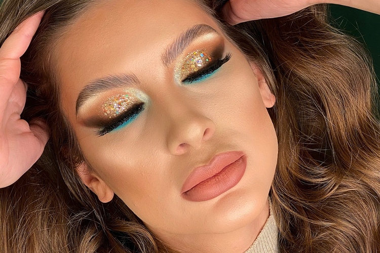 Laura Diaconu Make-up & Eyelashes
