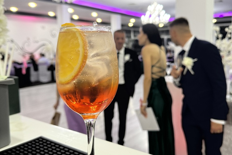 Cocktail Bar