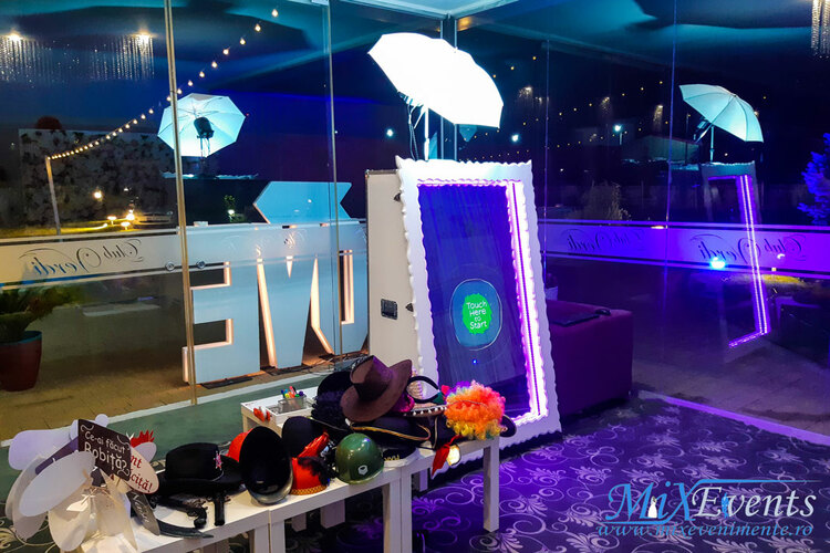 Cabina foto oglinda by Mix Evenimente