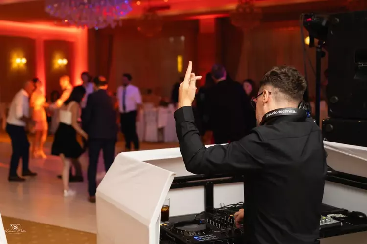 DJ MATEI