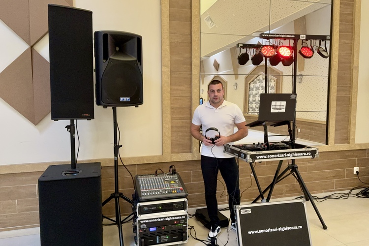Dj si formatie live